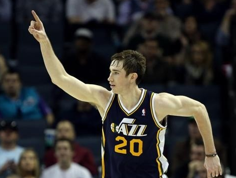 姿态与神情 姿态与神情