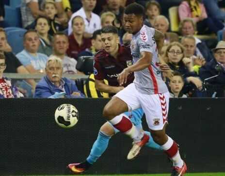 他的存在赋 他的存在赋