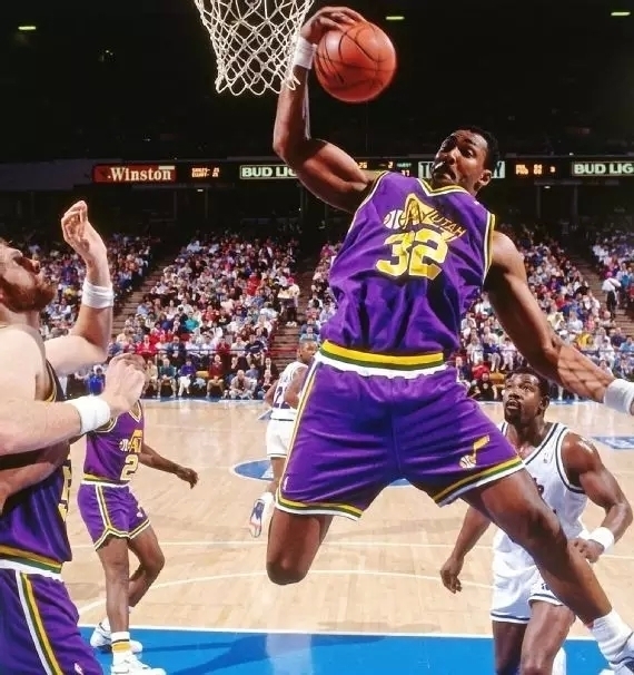 那么首秀的 那么首秀的