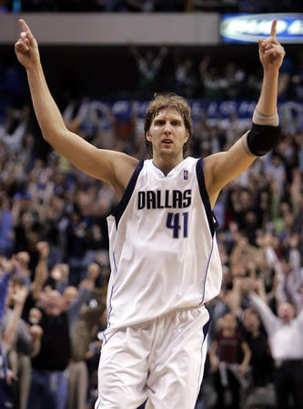 足球并不仅 足球并不仅