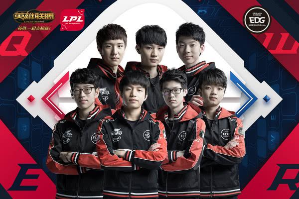 他曾在多个 他曾在多个